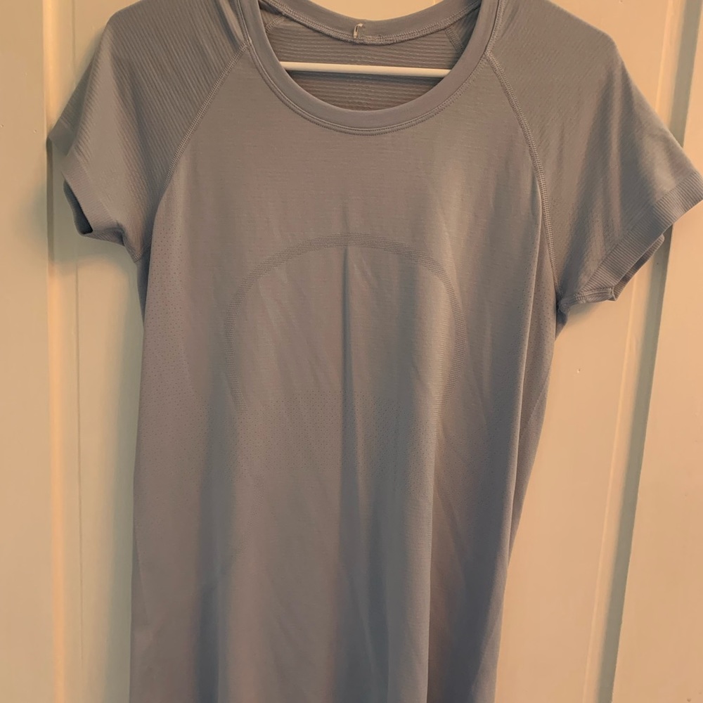 Swiftly Tech Short Sleeve Shirt